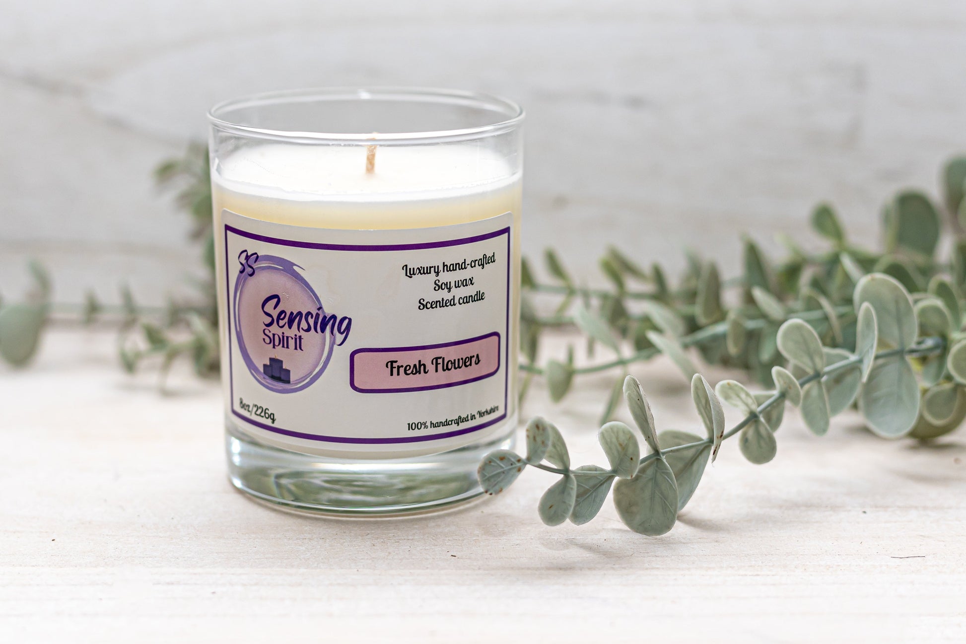 Fresh flowers candle